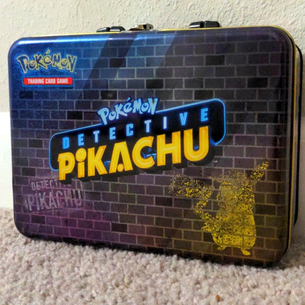 Detective Pikachu Tin Lunchbox Pail Pokemon TCG Collectors Box for Trading Cards